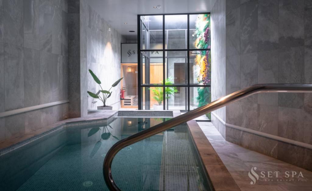 Set Spa Mouscron Eksteriør bilde
