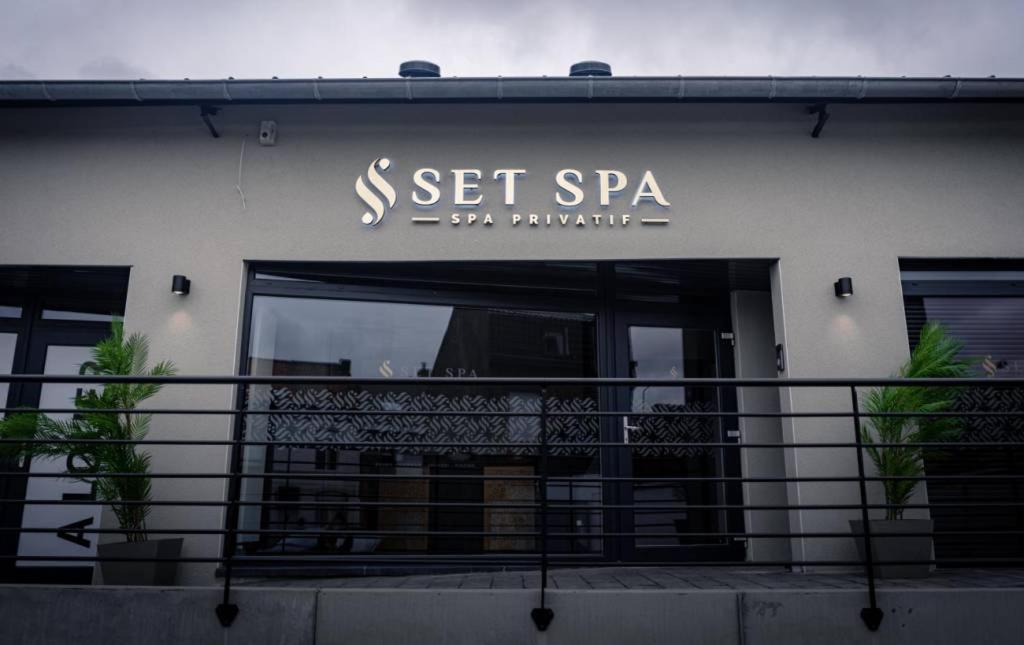 Set Spa Mouscron Eksteriør bilde